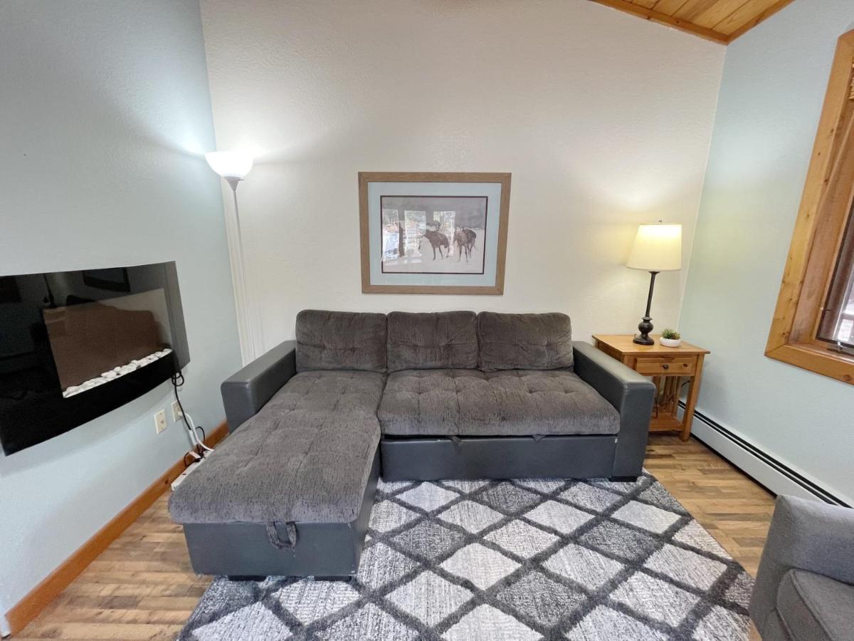 Cabin A Suite Bed And Breakfast Woodland Park Bagian luar foto